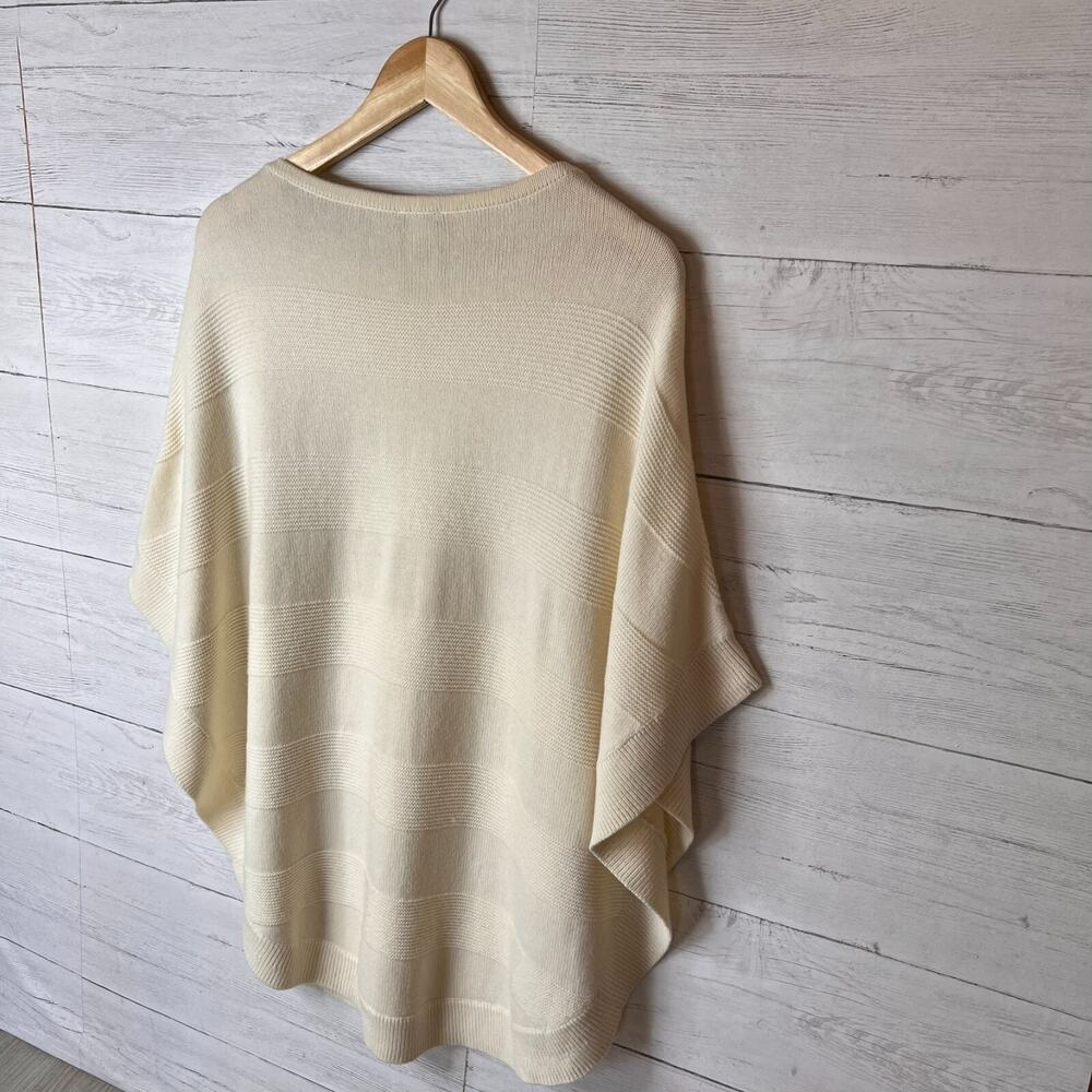 Talbots Sweater Womens Size Small Ivory Poncho Nautical Buttons Cape Lambs Wool - Picture 14 of 16